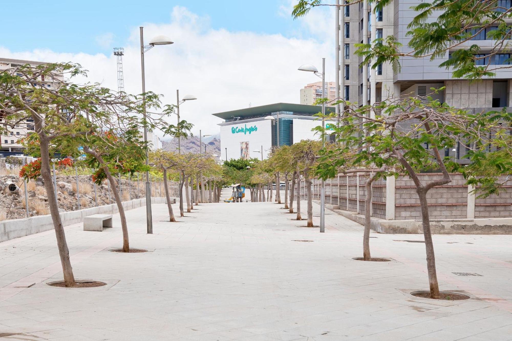 Eden Rentals Altavista Suites Apto Torre 1 Санта Крус де Тенерифе Екстериор снимка